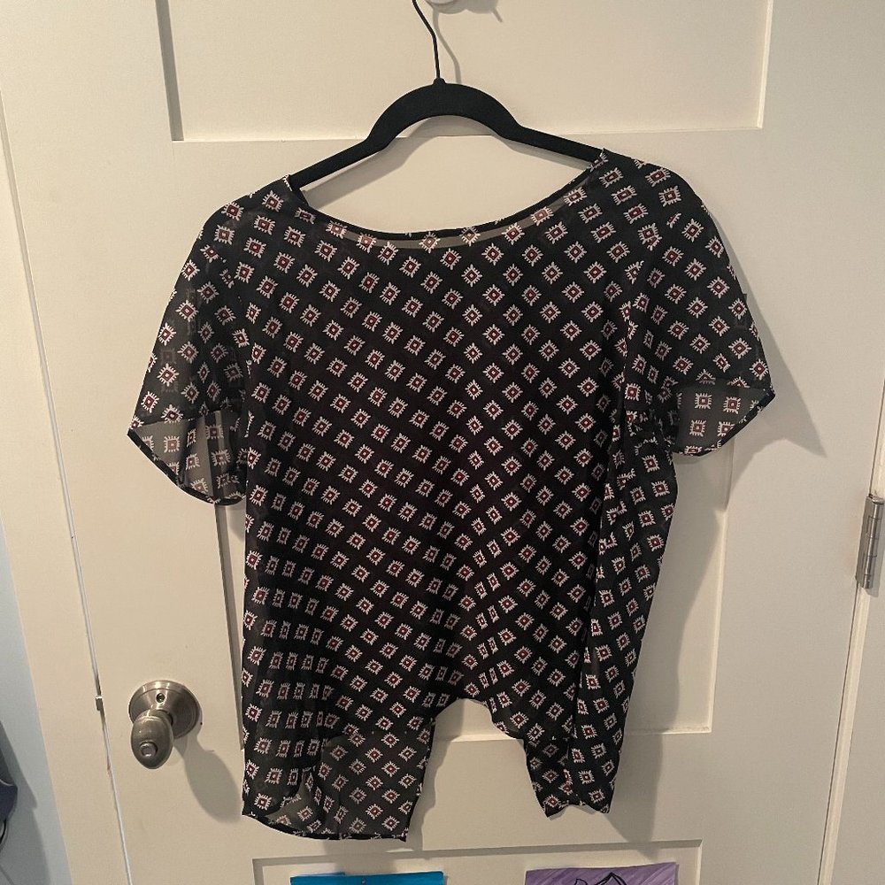 Size Large, Gap Shirt.